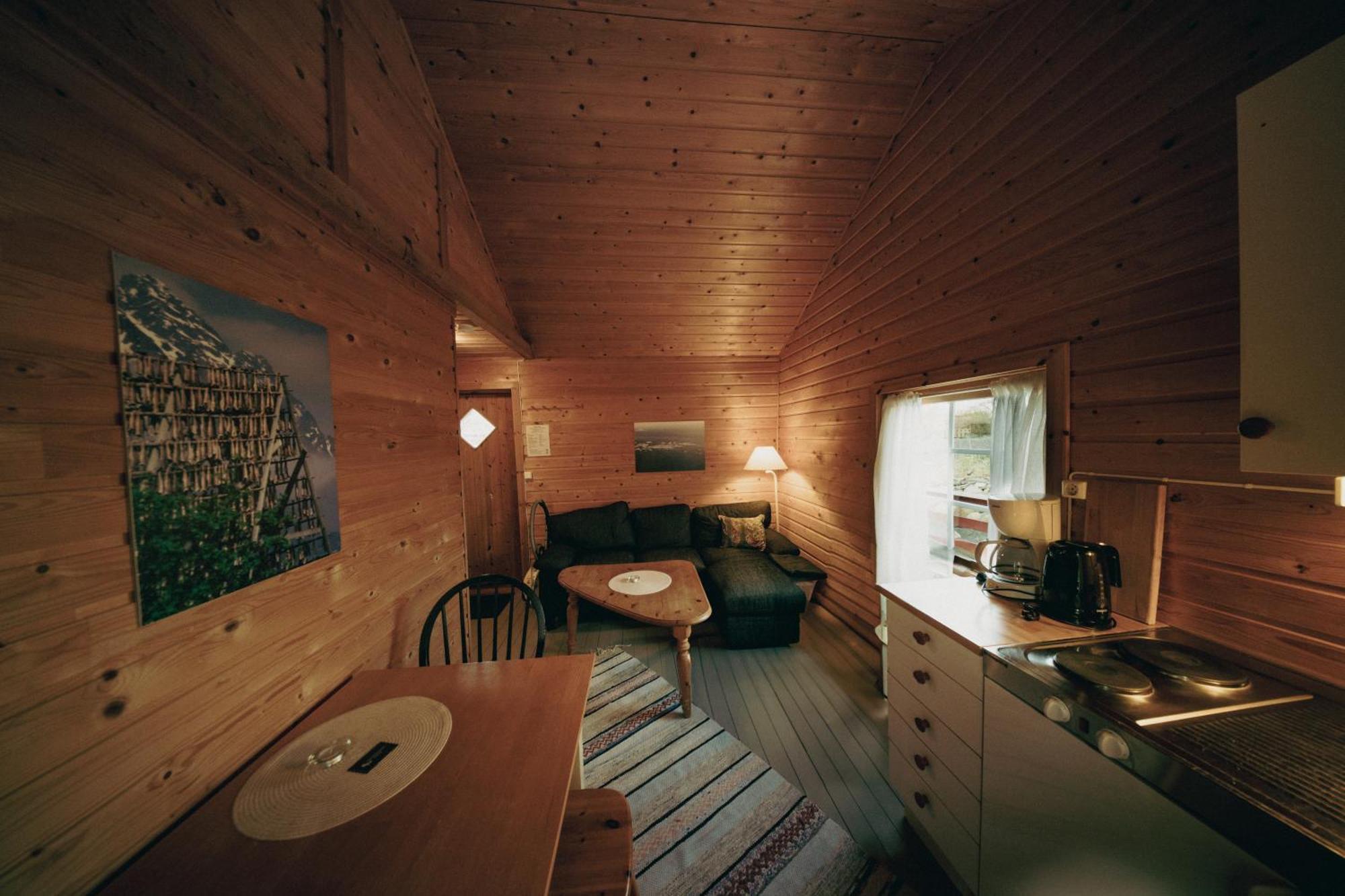 Henningsvaer Rorbuer Hotel Buitenkant foto